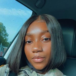 Meet your Posher, Erika